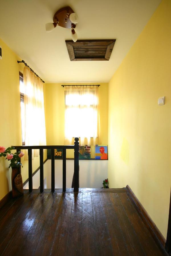 Private 4Br-2Ba Guest House Dryanovo With Pool And Free Parking Eksteriør bilde