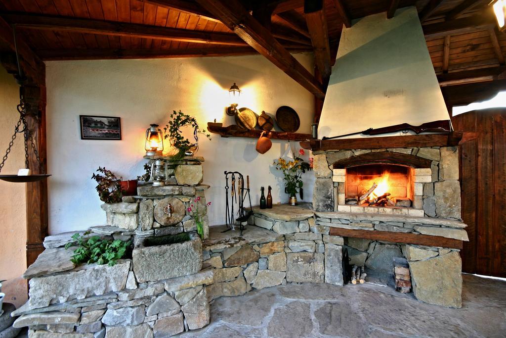 Private 4Br-2Ba Guest House Dryanovo With Pool And Free Parking Eksteriør bilde